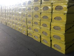 礦棉板流水線 (216播放)