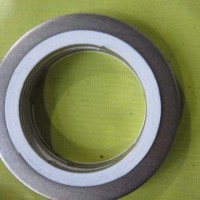 專業(yè)生產(chǎn)金屬纏繞墊片，四氟墊片