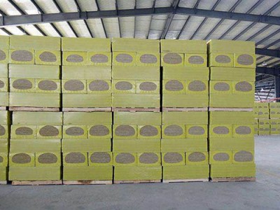 巖棉復(fù)合板廠家