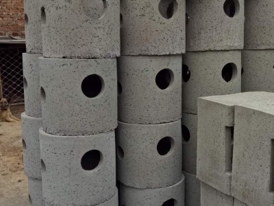 察右后旗，察右中旗，水泥檢查井，化糞池，水泥井蓋，鑄鐵井蓋