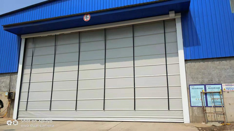 快速堆積門廠家批發(fā)安裝 快速門價(jià)格 科曼斯門業(yè)